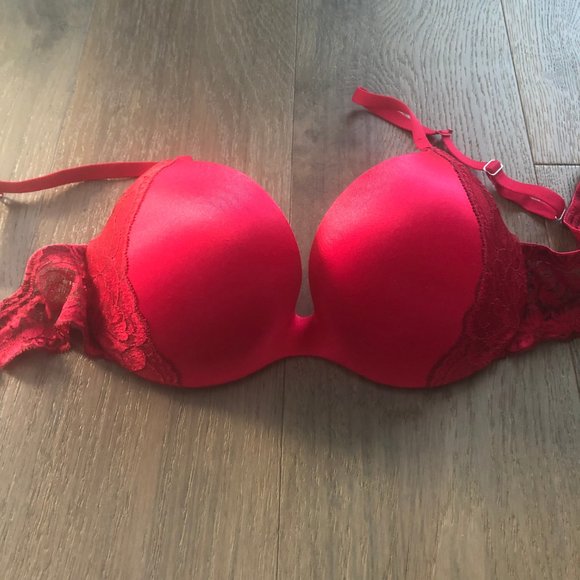 La Senza Body Kiss Plunge Push-Up Bra w Lace Accents + Foam Cups Red Sz 36C NWOT - Picture 5 of 13